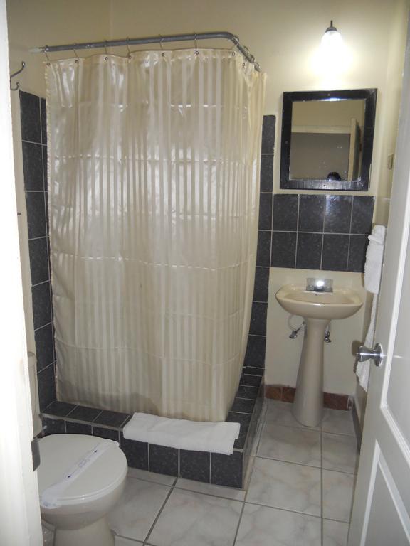 Seaview Inn Basseterre Eksteriør bilde