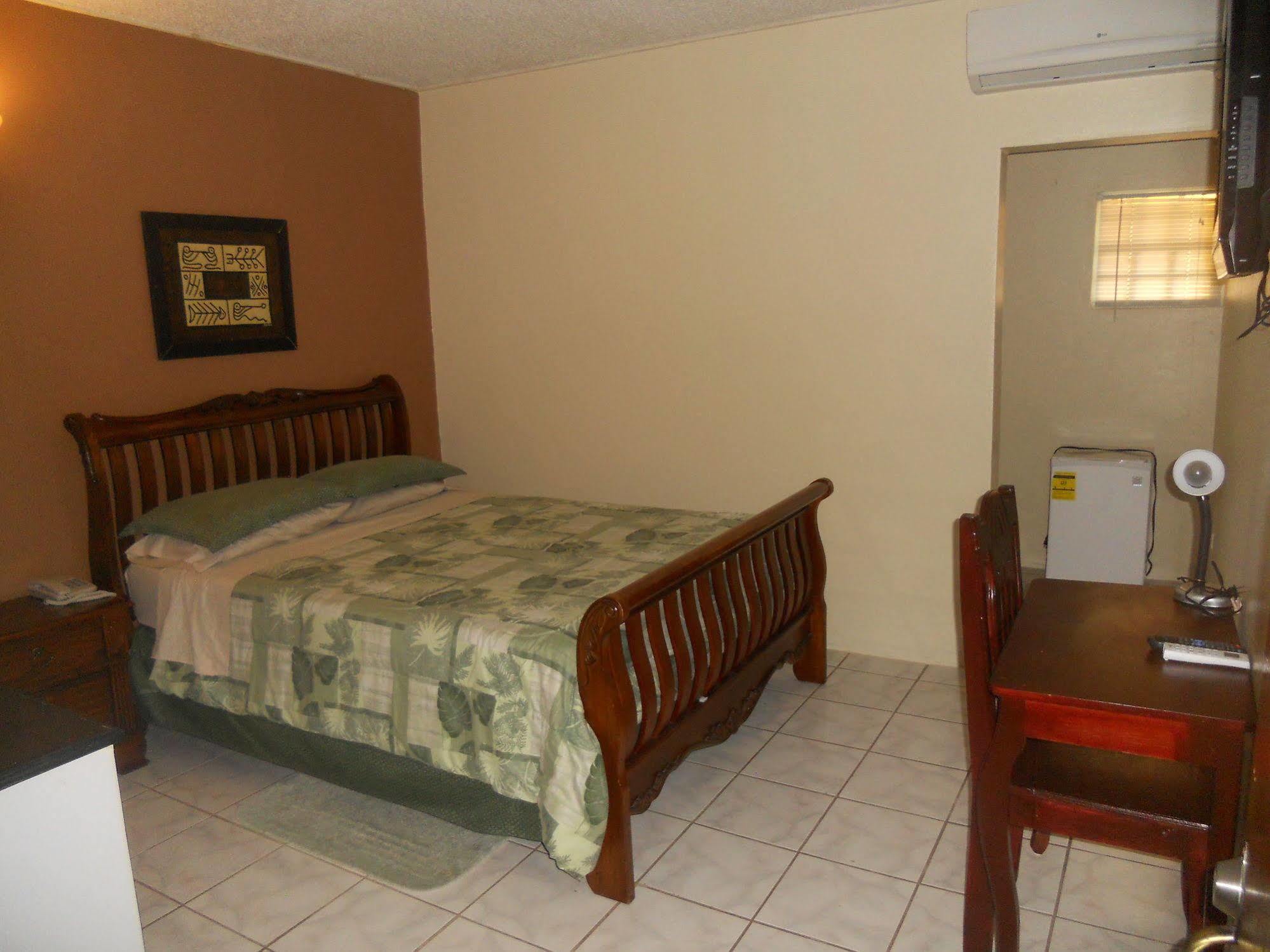 Seaview Inn Basseterre Eksteriør bilde
