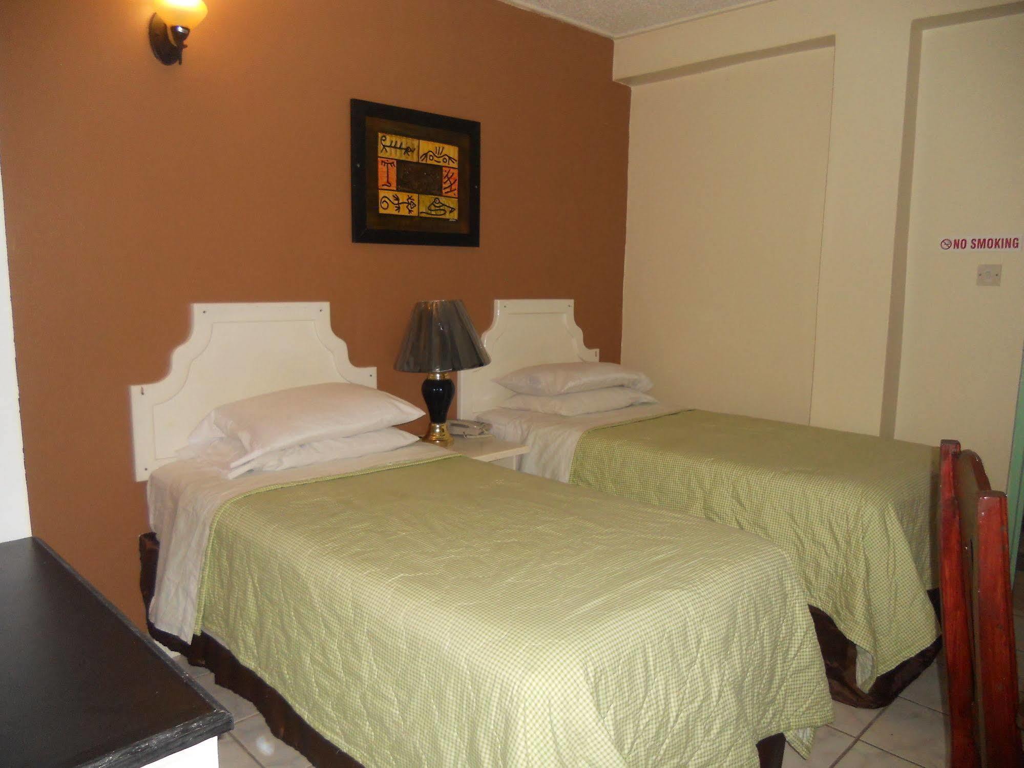 Seaview Inn Basseterre Eksteriør bilde