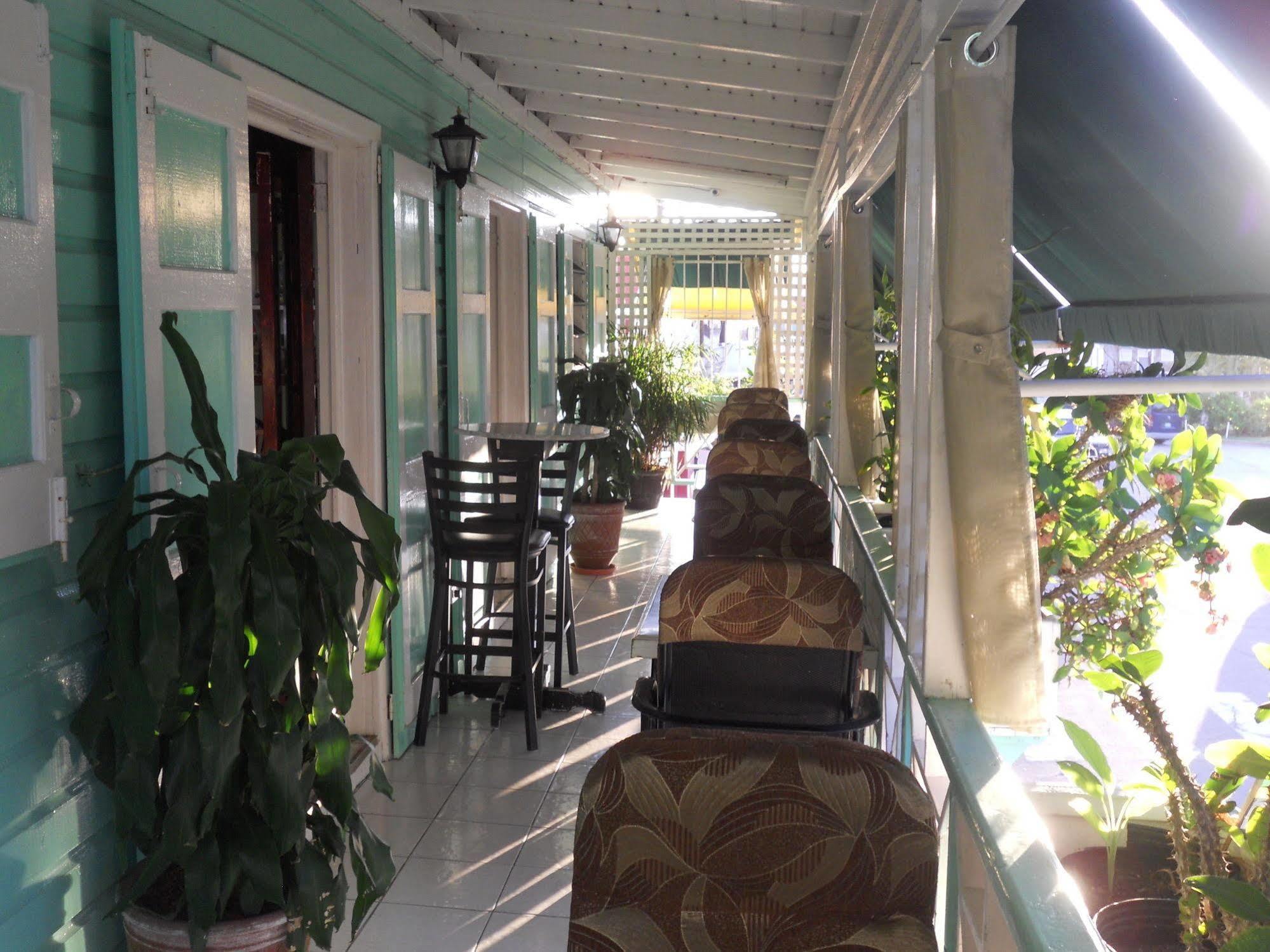 Seaview Inn Basseterre Eksteriør bilde