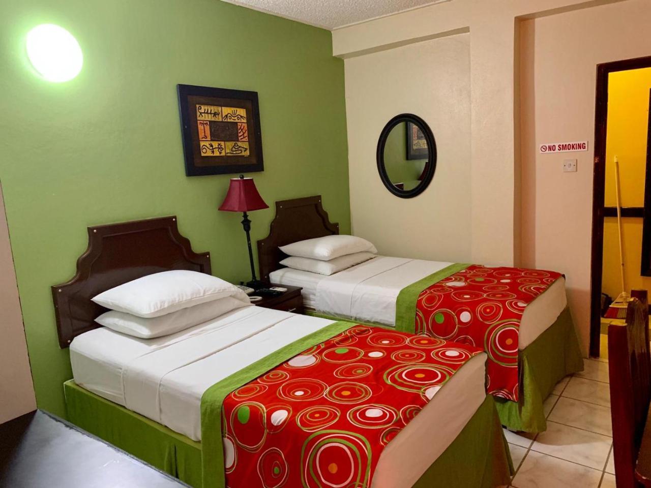 Seaview Inn Basseterre Eksteriør bilde