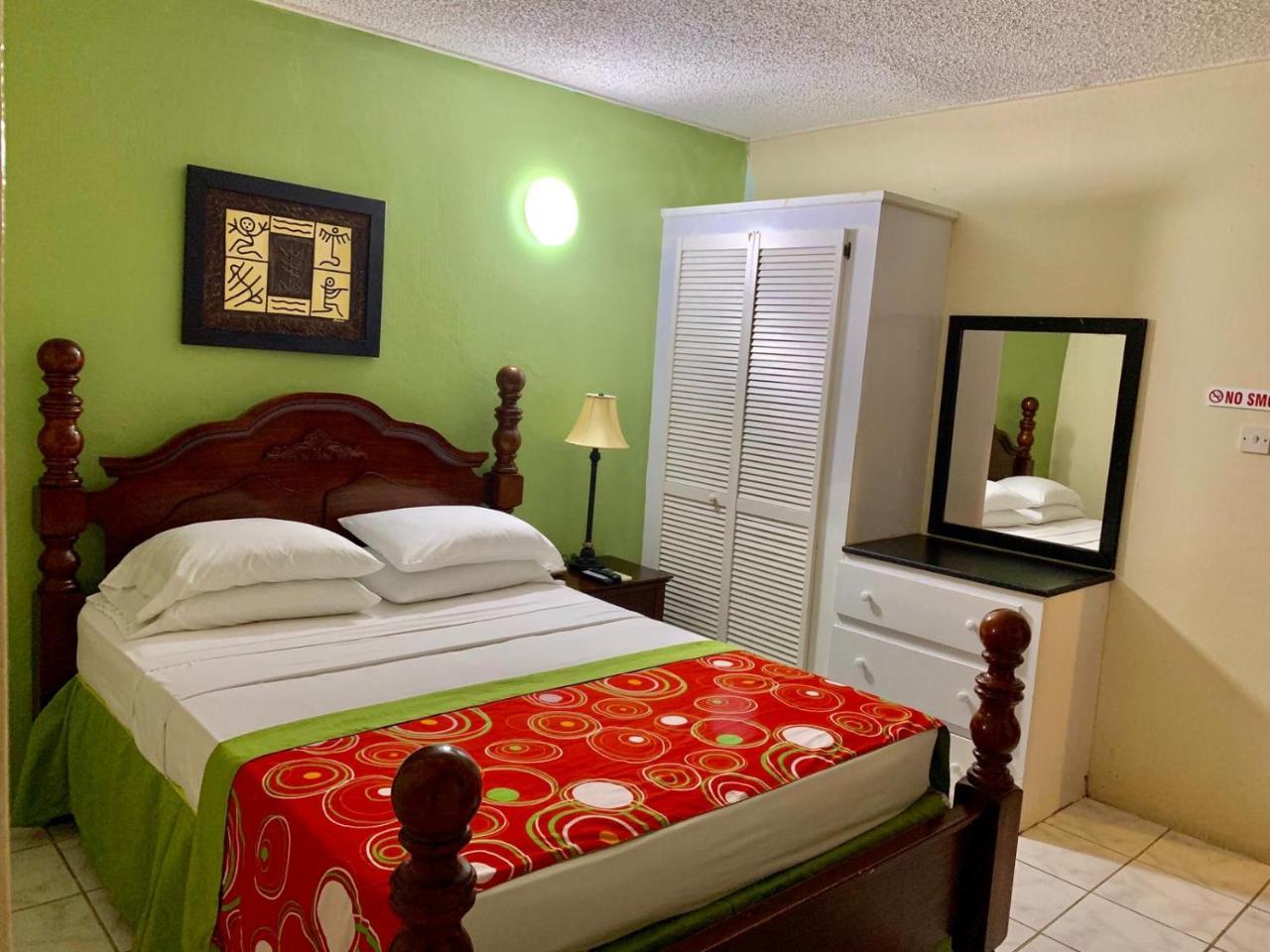 Seaview Inn Basseterre Eksteriør bilde